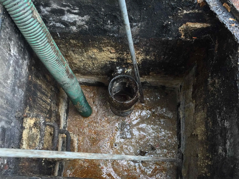 餐厅隔油池清理